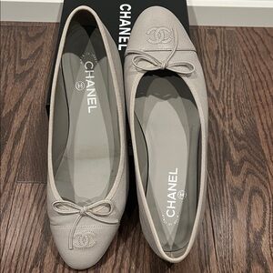 CHANEL Gray Ballet Flats with Bow Detail